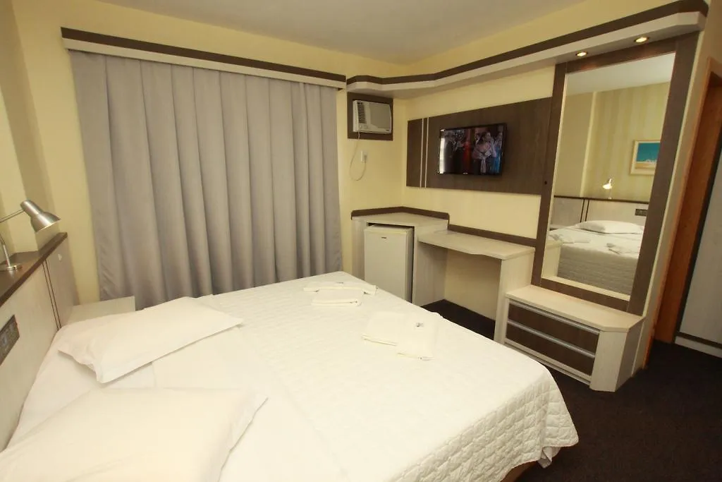 Hotel Blumenau - Balneário Camboriú