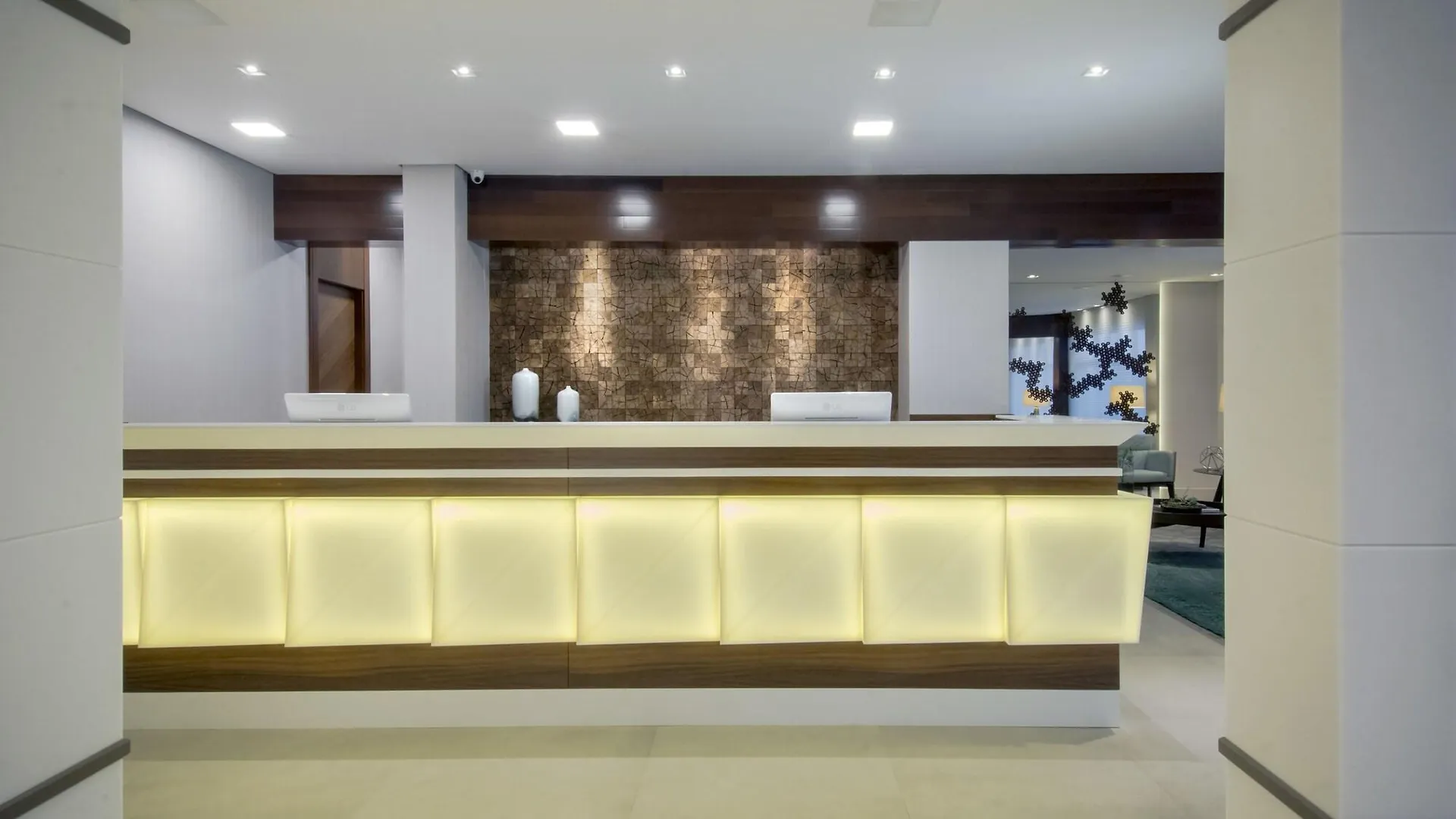 Hotel Blumenau - Balneário Camboriú