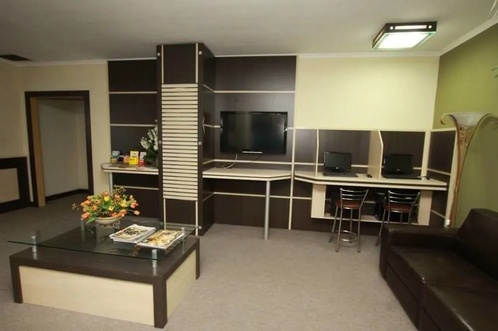 Hotel Blumenau - Balneário Camboriú 3*,