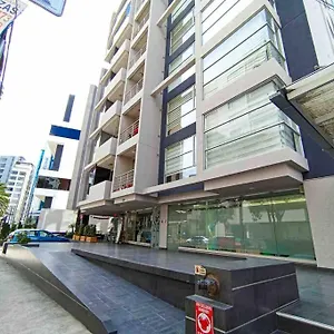 https://apt-edificio-norland-zona-privilegiada-de-la-carolina.hotelsquito.com